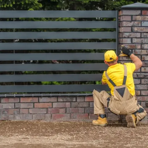 Zaunreparatur in Leverkusen - fachgerechte Ausführung vor Ort